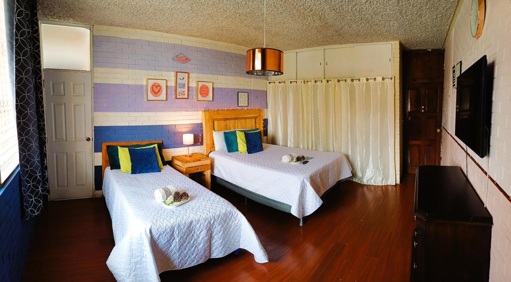 Hostal De Lucca Guatemala Dış mekan fotoğraf