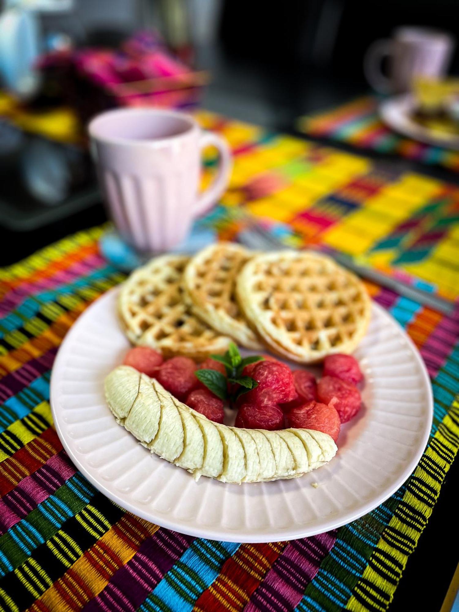 Hostal De Lucca Guatemala Dış mekan fotoğraf