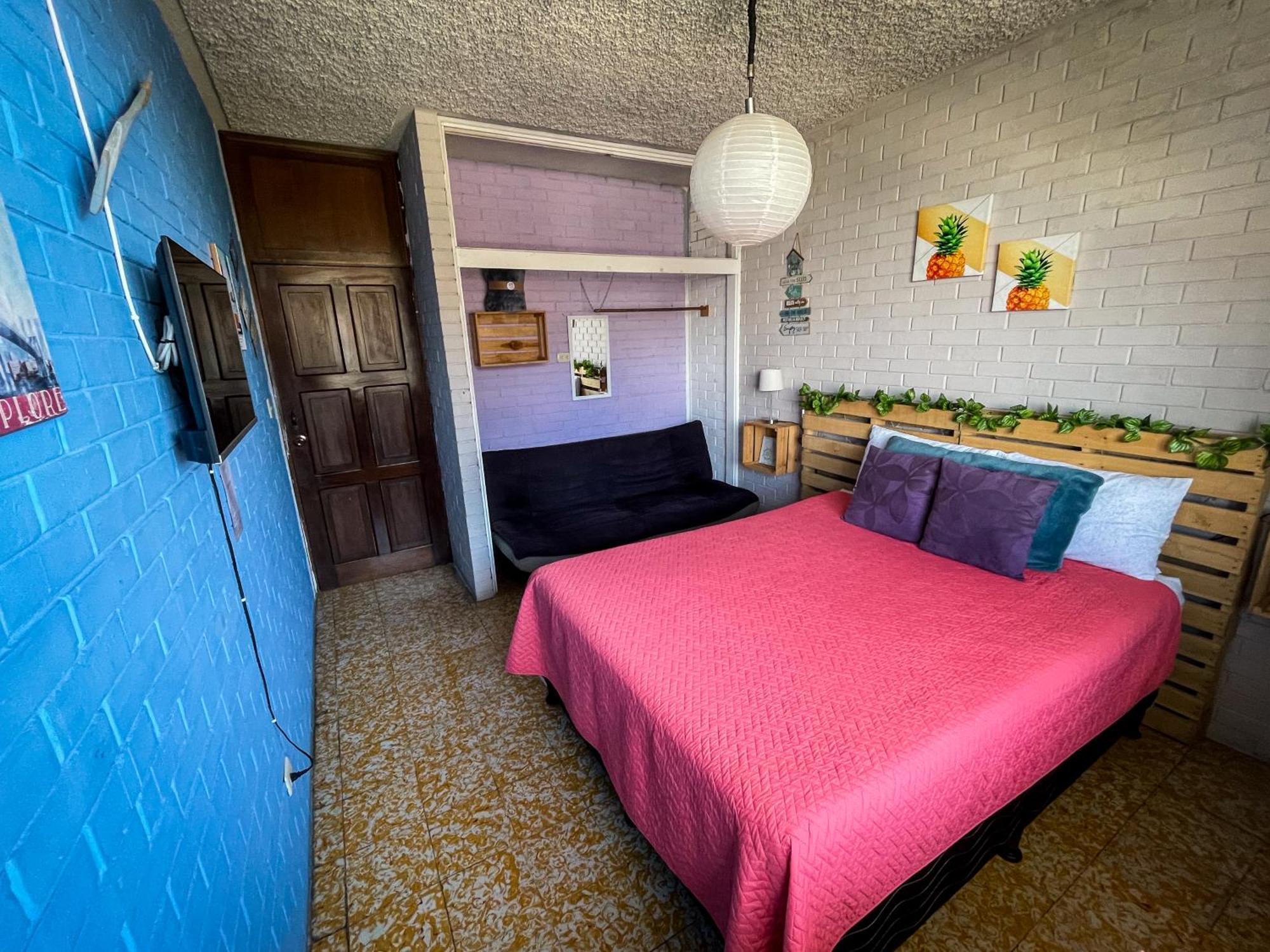 Hostal De Lucca Guatemala Dış mekan fotoğraf